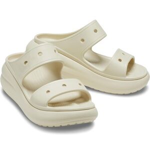 Crocs Unisex Classic Crush Sandal in Bone